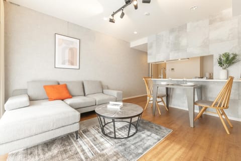 Kitchen or kitchenette, Living room