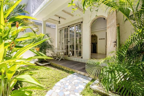 Balcony/Terrace, Garden view