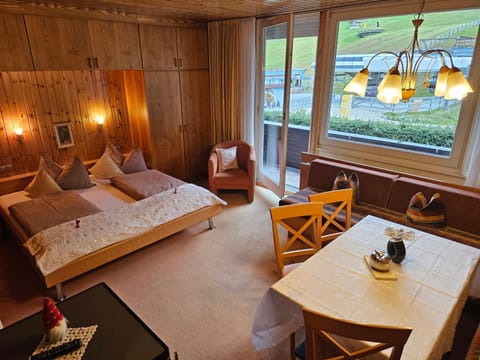 Bed, Photo of the whole room