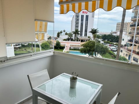 Erisa 47 By IVI Real Estate Apartment in Torremolinos