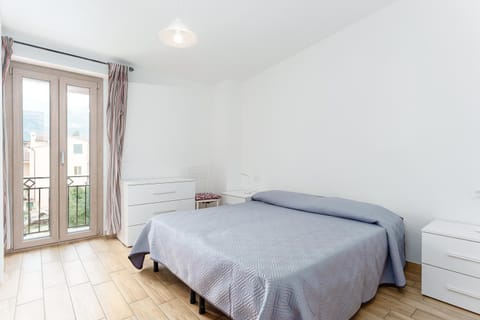 Property building, Living room, Bedroom
