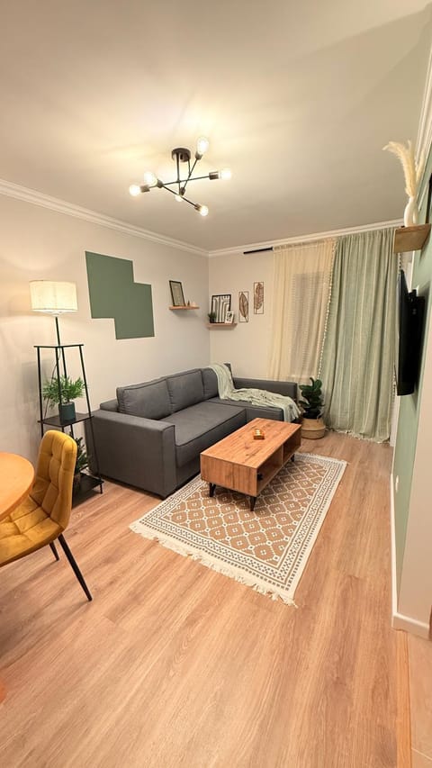 TV and multimedia, Living room, Photo of the whole room