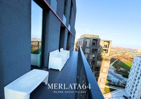 Day, View (from property/room), Balcony/Terrace, Balcony/Terrace, Text overlay, City view