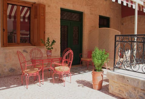 Rastoni 1928 Heritage Residence Apartment in Argolis, Greece