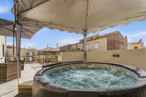 Luxar Suites & Apartments Apartment hotel in Sardinia