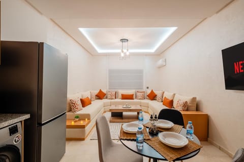 TV and multimedia, Dining area