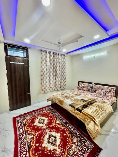 ZenRoofs - 3 BHK Flat Apartment in Jaipur