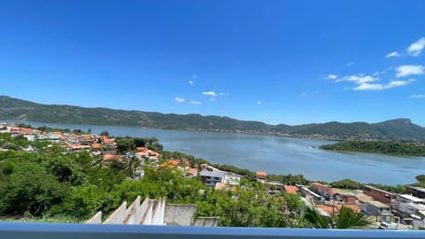 Vista Panorâmica no Mirante Piratininga - Casa 2 quartos House in Niterói