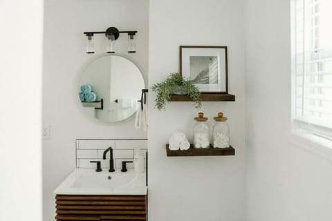 Beachside Bliss - Beach House Unit 2 House in Jacksonville Beach