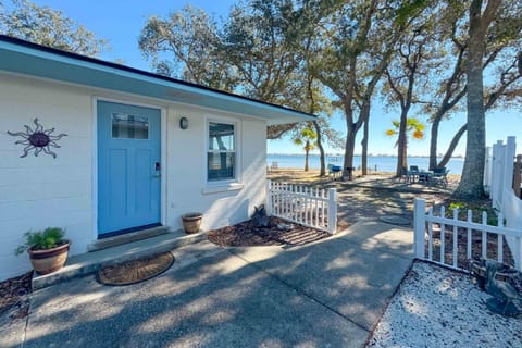 Bama Breeze House in West Beach