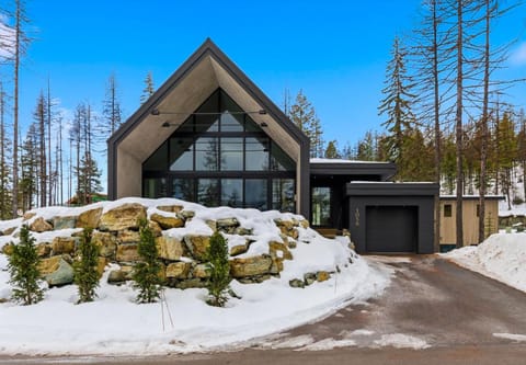 Cold Smoke 007 House in Whitefish