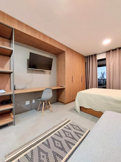 Bed, TV and multimedia, Photo of the whole room, Bedroom, wardrobe