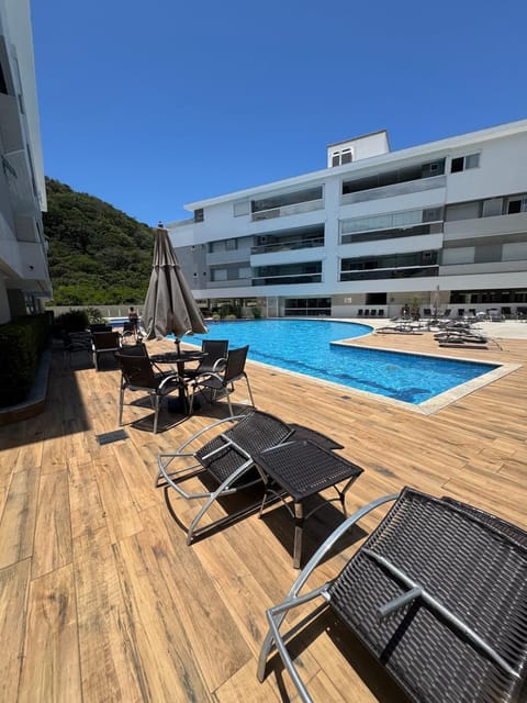 Property building, Pool view, sunbed