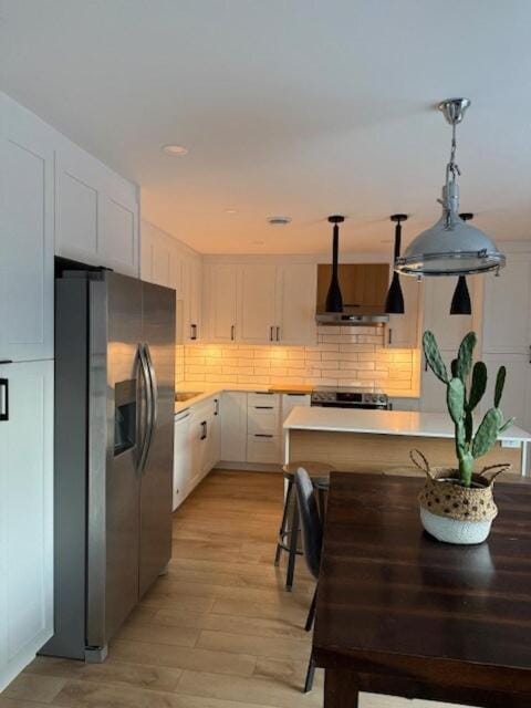 Kitchen or kitchenette, Dining area, dishwasher, minibar, oven, stove