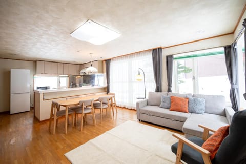 Kitchen or kitchenette, Living room, Dining area