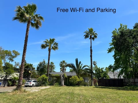 Cozy suite B Bed and Breakfast in Arden-Arcade