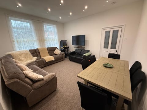 TV and multimedia, Living room