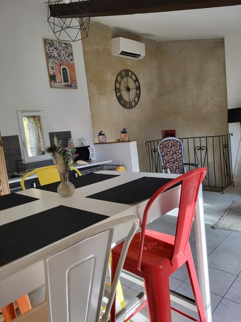 2 pièces dans le centre historique de Barjols Apartment in Barjols