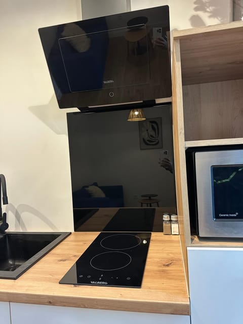 Kitchen or kitchenette, stove