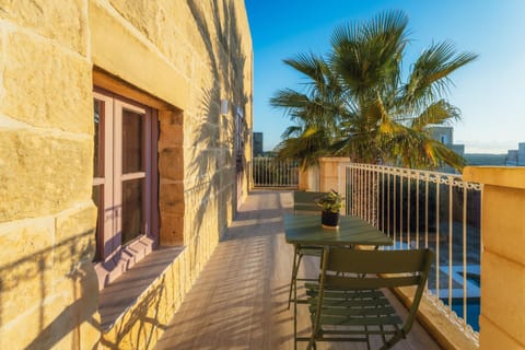 San Lawrenz Farmhouse Rustic Retreat with Pool Villa in Malta