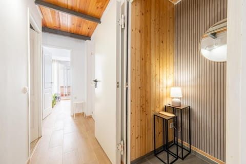 Apartamento Completo junto playa y Centro Bcn Apartment in Badalona