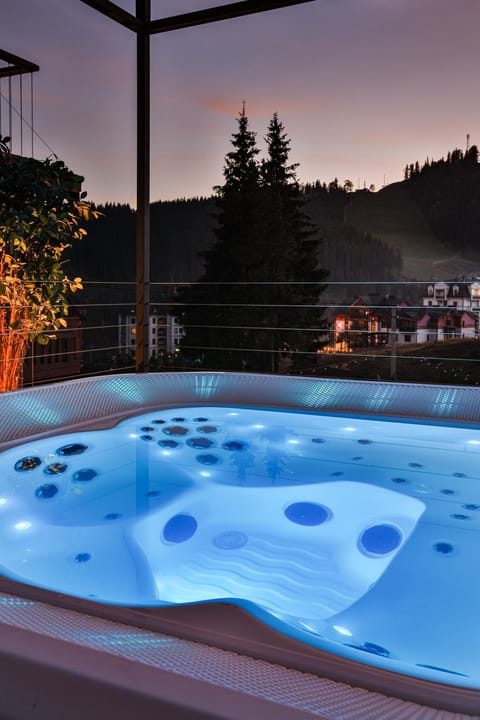 Hot Tub
