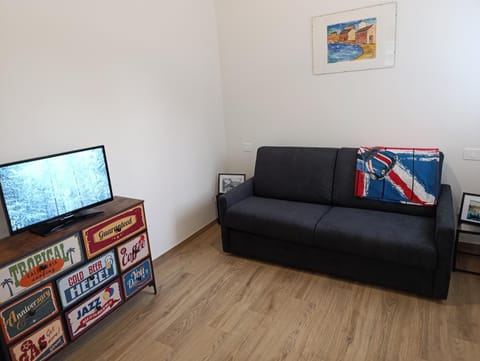 Living room, Evening entertainment