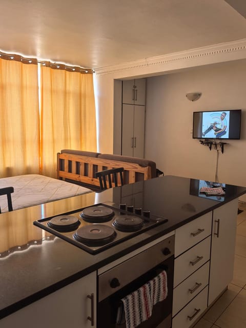TV and multimedia, Kitchen or kitchenette