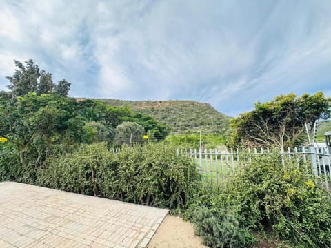 Garden, Balcony/Terrace