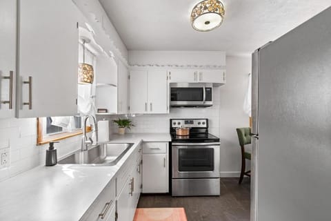 Akron Vacation rental in Springfield Township