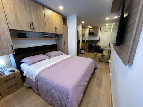 Bed, TV and multimedia, furniture