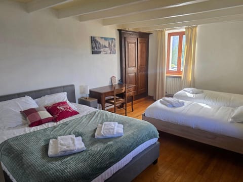 Clos Leonard Apartment in Haute-Savoie