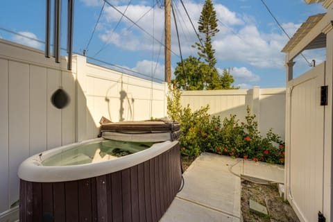 Steps to Madeira Beach! Family Getaway with Hot Tub House in Madeira Beach