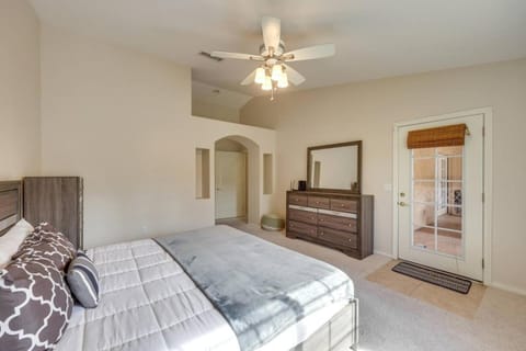 4BR • Private Yard • Grill • Near Joshua Tree House in Yucca Valley