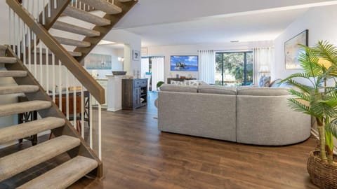 2128 Beachwood House in Amelia Island