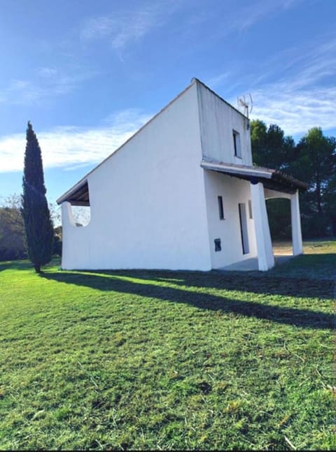 Spring, Day, Garden, View (from property/room), Garden view