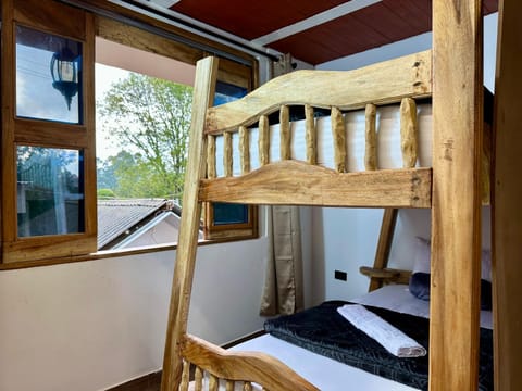 bunk bed, Quiet street view