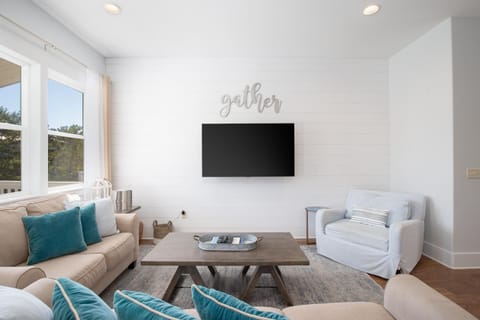 Seacrest Paradise Spacious 4 bedroom retreat in Inlet Beach, perfect for 13 guests House in Seacrest