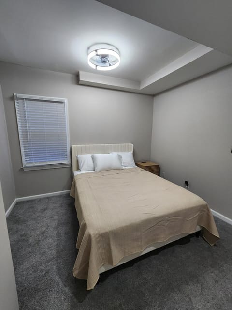 The Quiet Studio Lux apartment in central area Apartment in Newnan