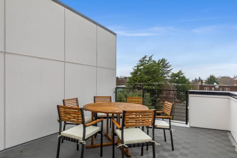 Perch - Capitol Hill Loft House in Capitol Hill