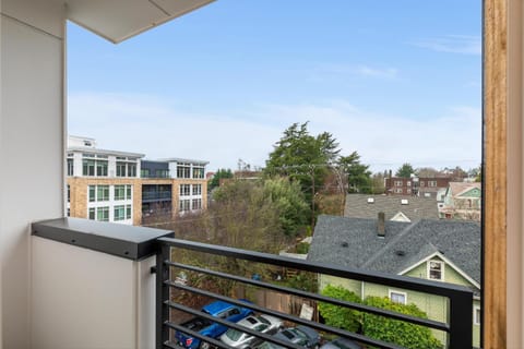 Perch - Capitol Hill Loft House in Capitol Hill