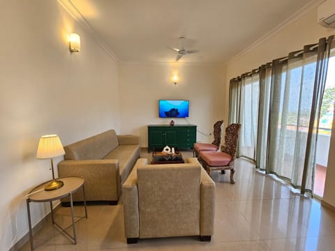 TV and multimedia, Living room, air conditioner