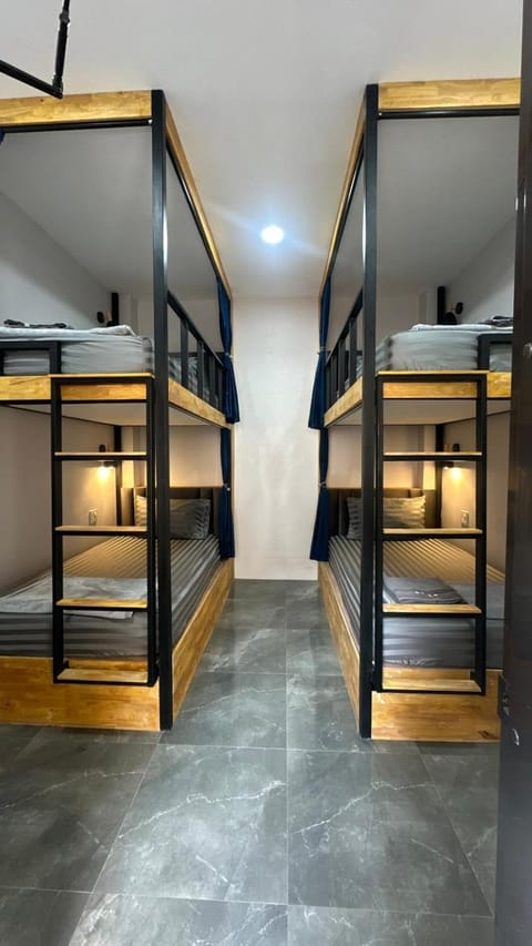 Photo of the whole room, Bedroom, bunk bed