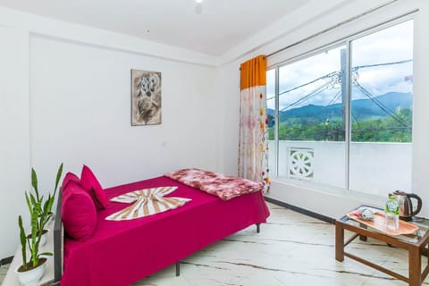 Bed, Natural landscape, Photo of the whole room, Bedroom