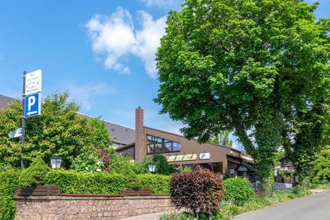 Property building, Summer