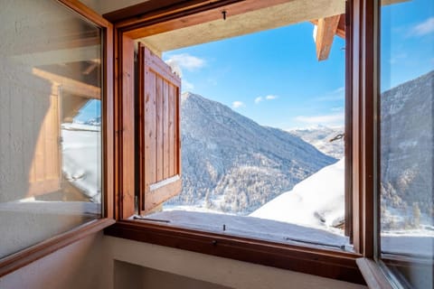 Hostdomus-Star Apartment Apartment in Sestriere