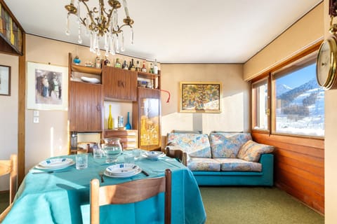 Hostdomus-Star Apartment Apartment in Sestriere