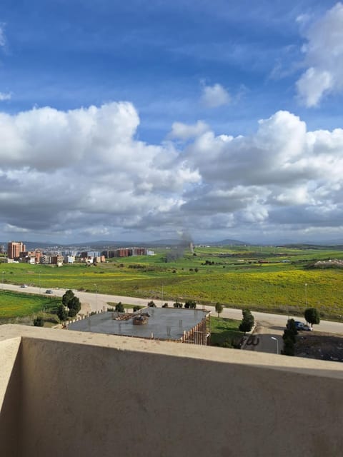 Natural landscape, Balcony/Terrace, City view