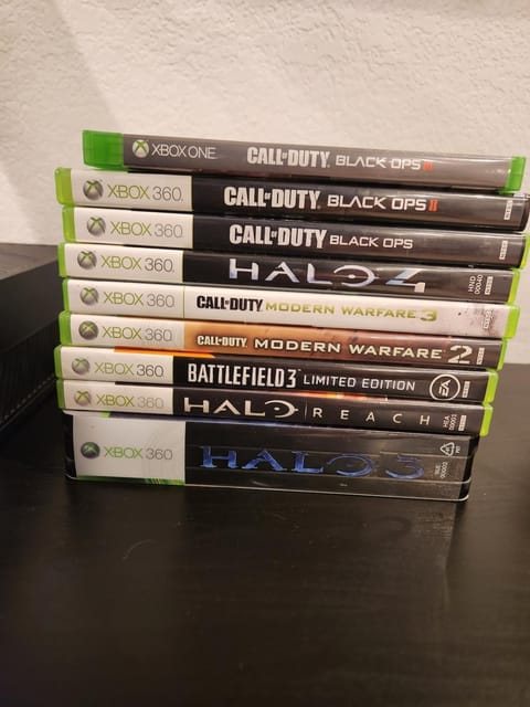 Stadium Oasis House in Arlington