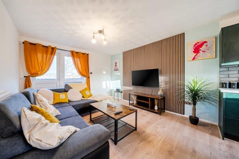 TV and multimedia, Living room